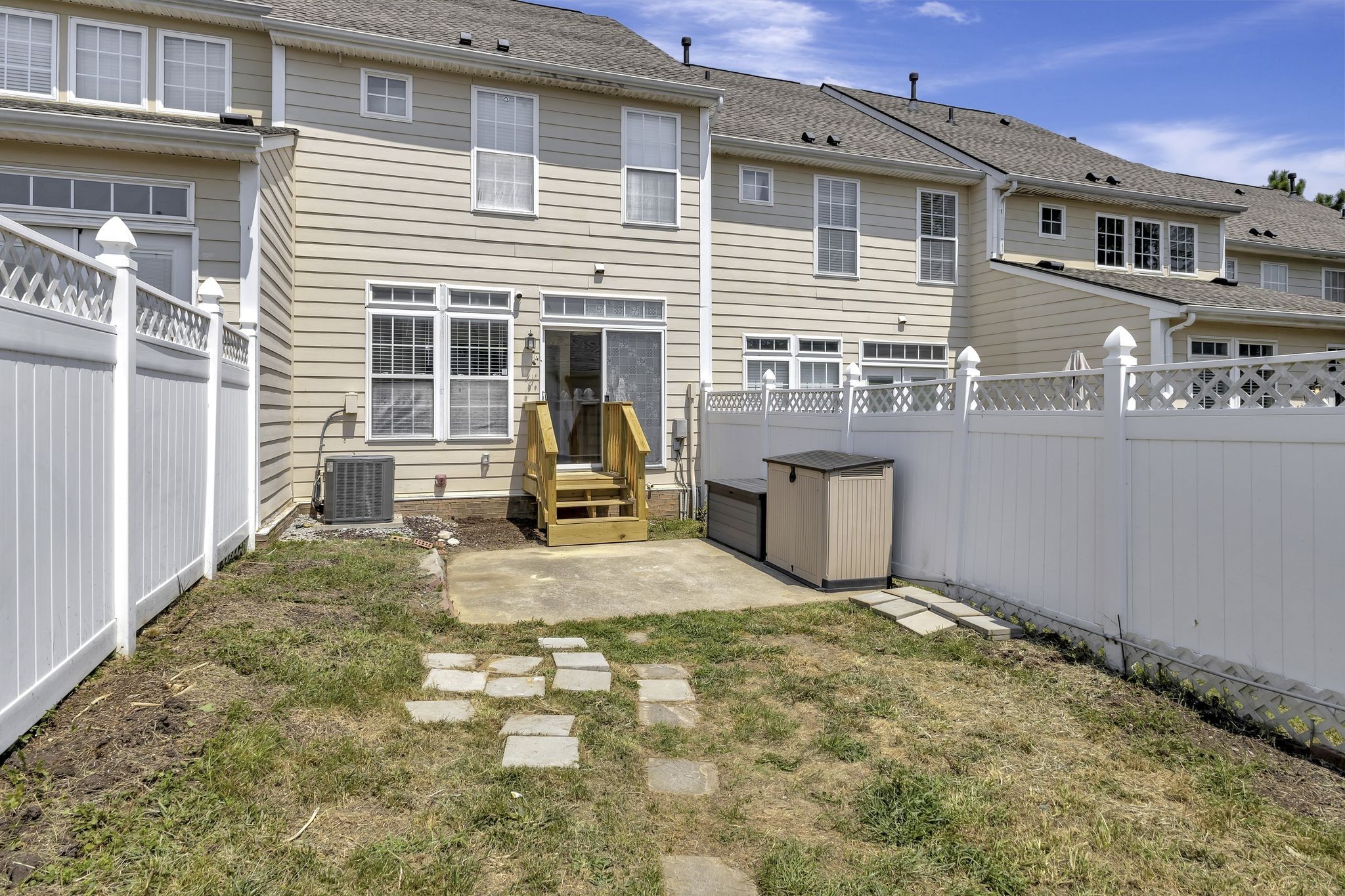 7714 Porter House Drive Nashville, TN 37211 - Photo 30 of 39 a view of a house with backyard and sitting area