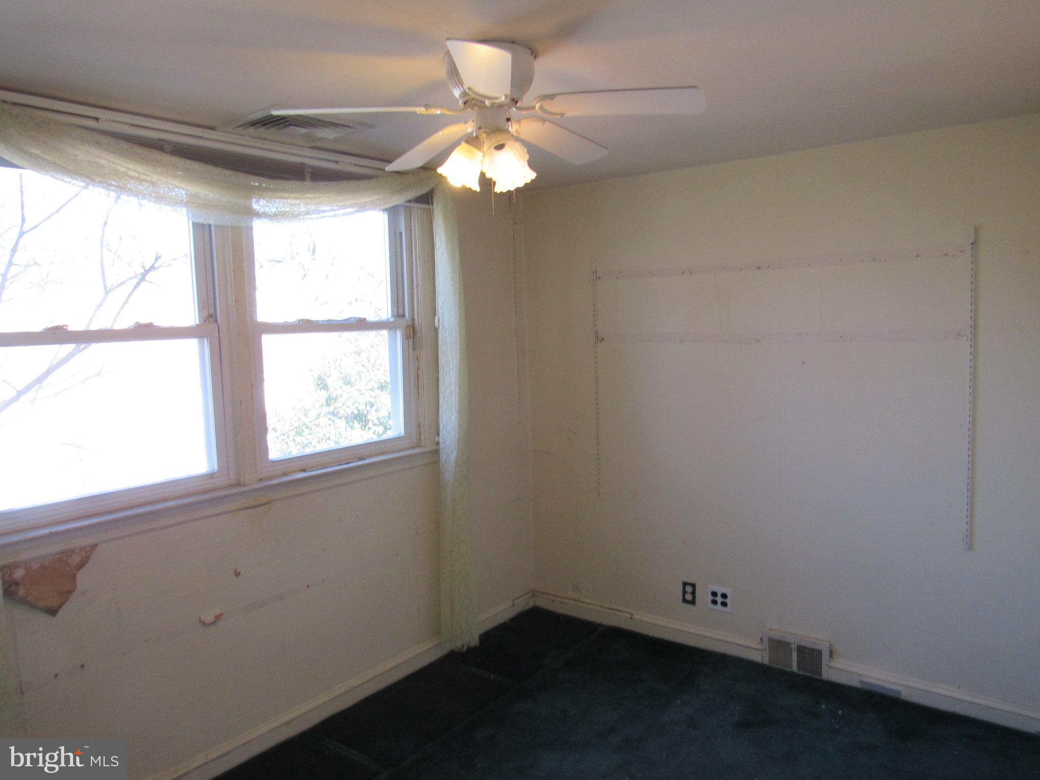 147 Kingston Road Cheltenham, PA 19012 - Photo 22 of 24