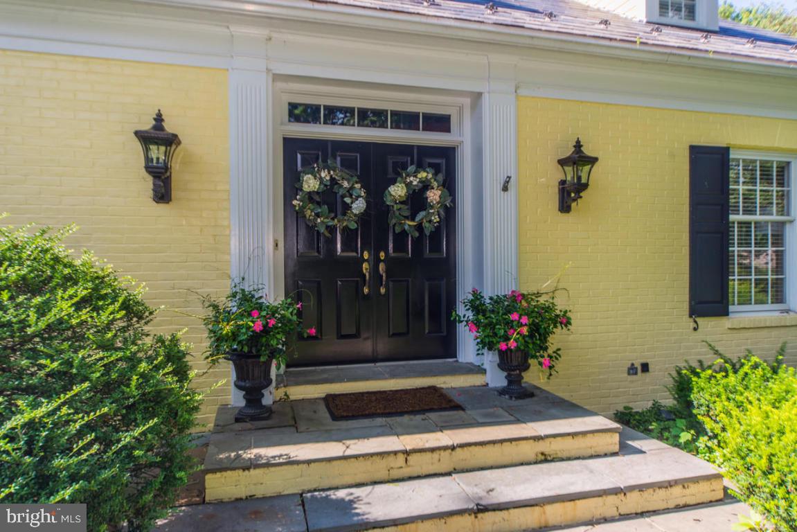 1420 Ridge Road Lancaster, PA 17603 - Photo 3 of 25 Gallery Image 3