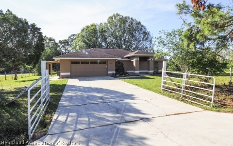 1507 North Graham Road Avon Park, FL 33825 - Photo 1 of 14 Gallery Image 1