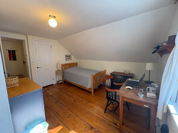 $429,000 | 27 Sunset Lane, Brookfield, VT 05036