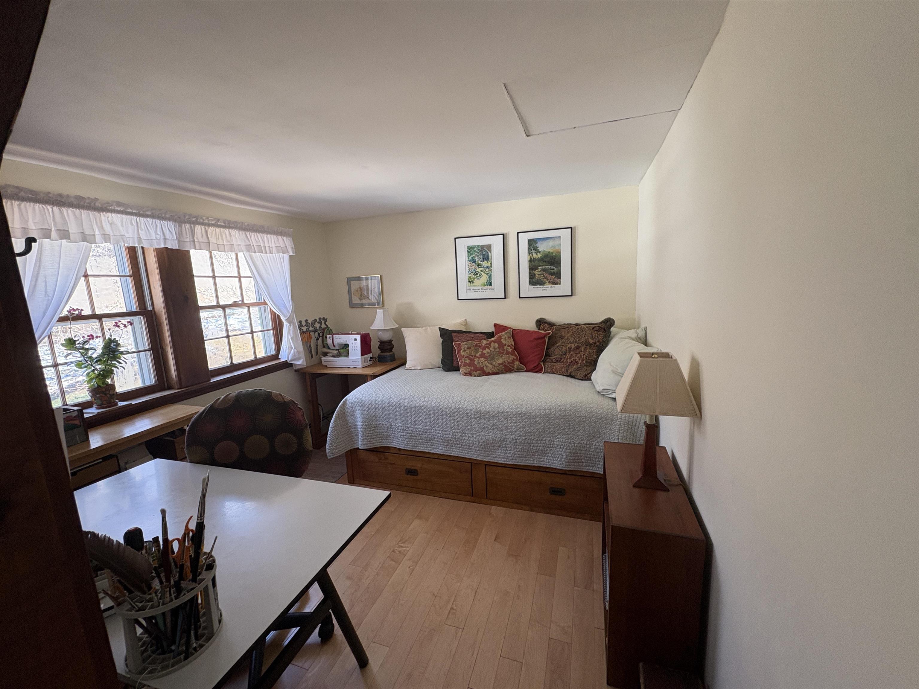 27 Sunset Lane Brookfield, VT 05036 - Photo 34 of 60