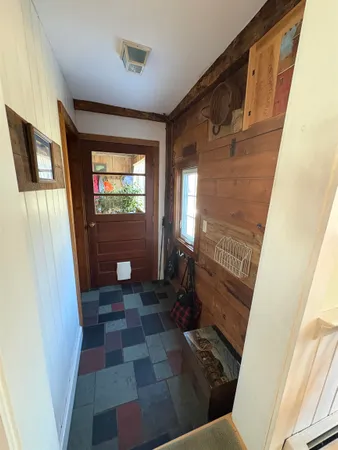 $429,000 | 27 Sunset Lane, Brookfield, VT 05036