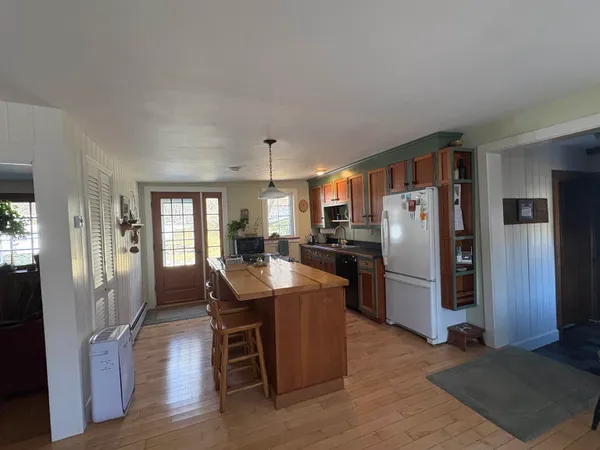 $429,000 | 27 Sunset Lane, Brookfield, VT 05036