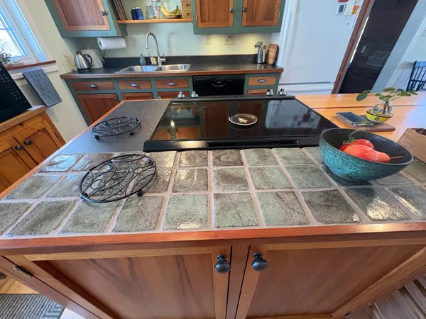 $429,000 | 27 Sunset Lane, Brookfield, VT 05036