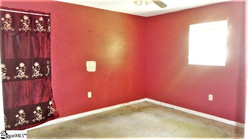 8 Bob Gray Road Gray Court, SC 29645 - Photo 9 of 19