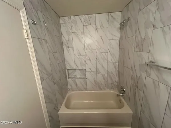 $1,600 | 4601 North 102nd Avenue, Unit 1100, Phoenix, AZ 85037