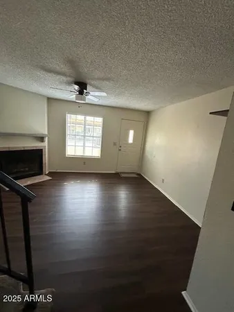 $1,600 | 4601 North 102nd Avenue, Unit 1100, Phoenix, AZ 85037