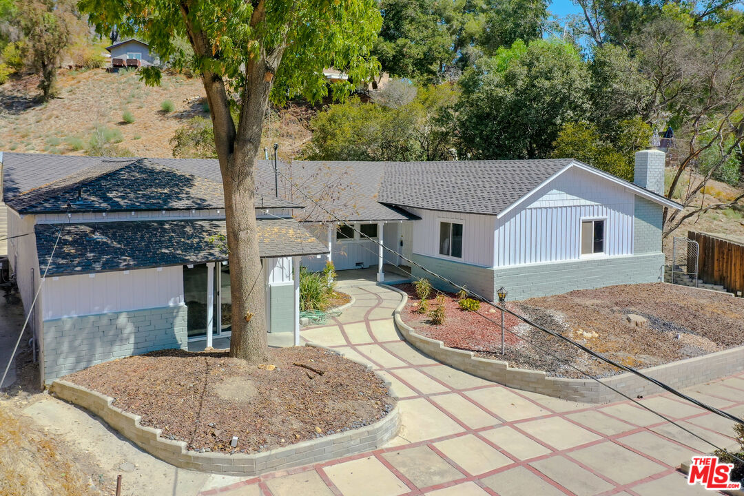 7865 Denivelle Road Sunland, CA 91040 - Photo 47 of 54