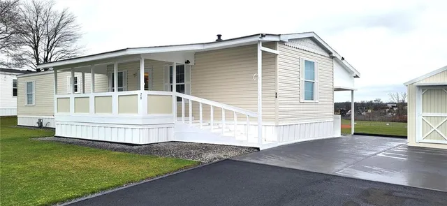 $84,900 | 76 Crestview Drive, Tarentum, PA 15084