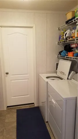 $84,900 | 76 Crestview Drive, Tarentum, PA 15084