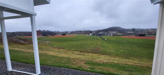 $84,900 | 76 Crestview Drive, Tarentum, PA 15084