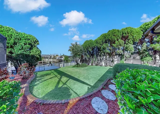 $630,000 | 6508 Solitaire Palm Way, Apollo Beach, FL 33572