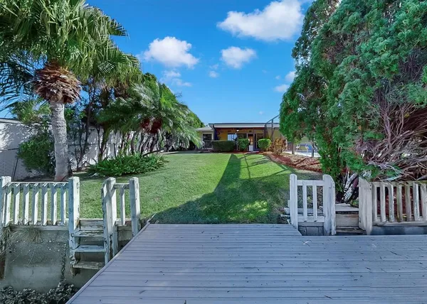 $630,000 | 6508 Solitaire Palm Way, Apollo Beach, FL 33572