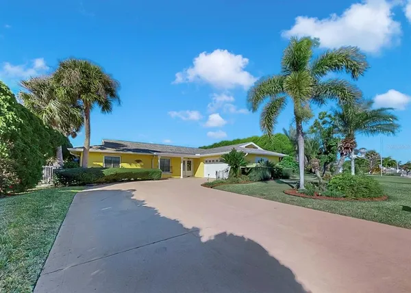$630,000 | 6508 Solitaire Palm Way, Apollo Beach, FL 33572
