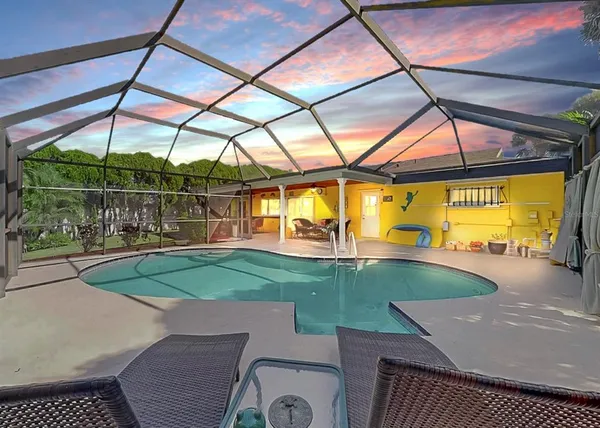 $630,000 | 6508 Solitaire Palm Way, Apollo Beach, FL 33572