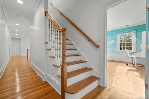 $2,799,999 | 342 Midlock Road, Fairfield, CT 06824