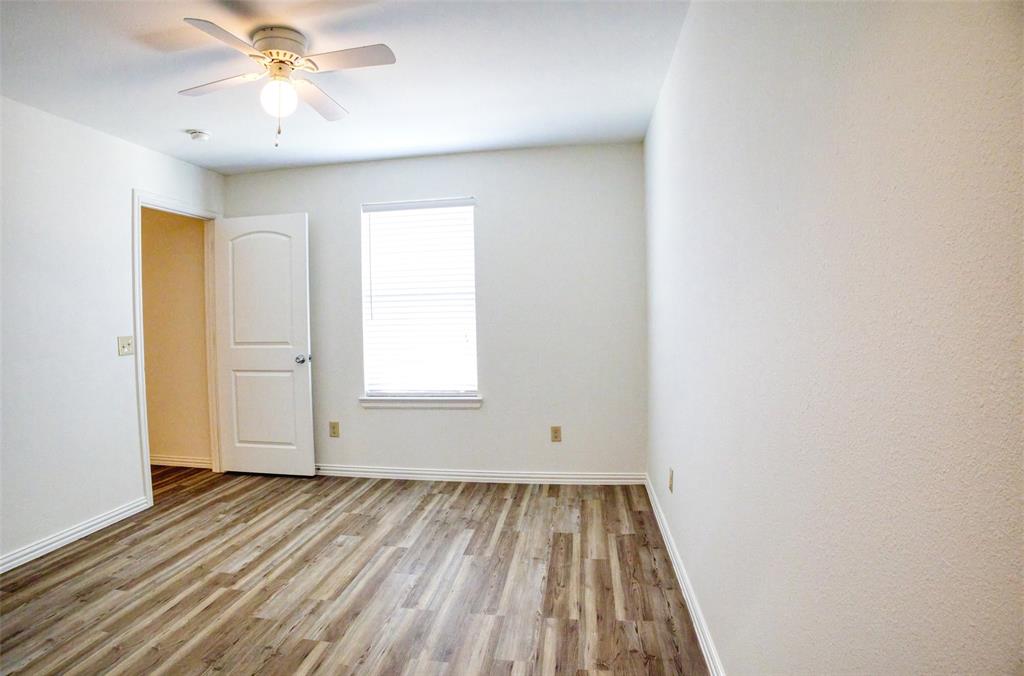 1708 South Waco Street Van Alstyne, TX 75495 - Photo 30 of 33