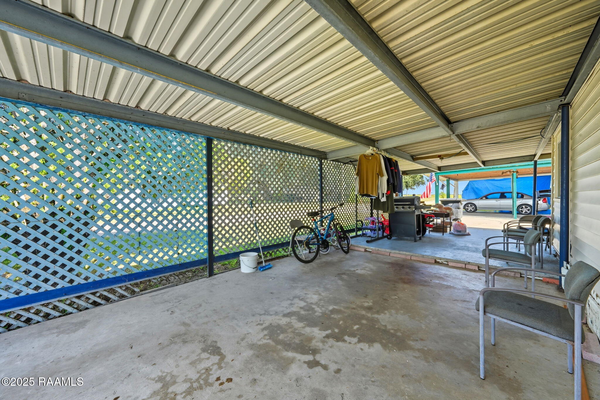 911 North Morvant Avenue Kaplan, LA 70548 - Photo 22 of 24 Carport