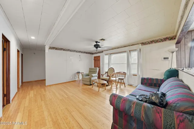 $75,000 | 911 North Morvant Avenue, Kaplan, LA 70548