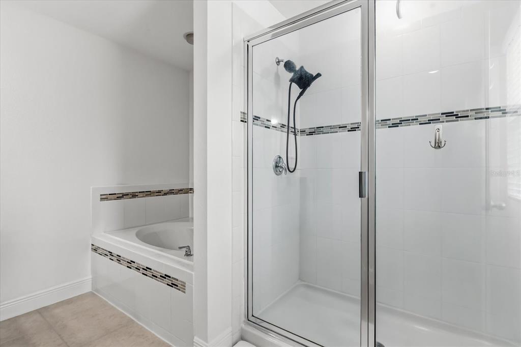 10536 Cabbage Tree Loop Orlando, FL 32825 - Photo 18 of 23