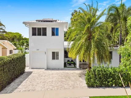 $1,295,000 | 2147 Northeast 65th Street, Fort Lauderdale, FL 33308