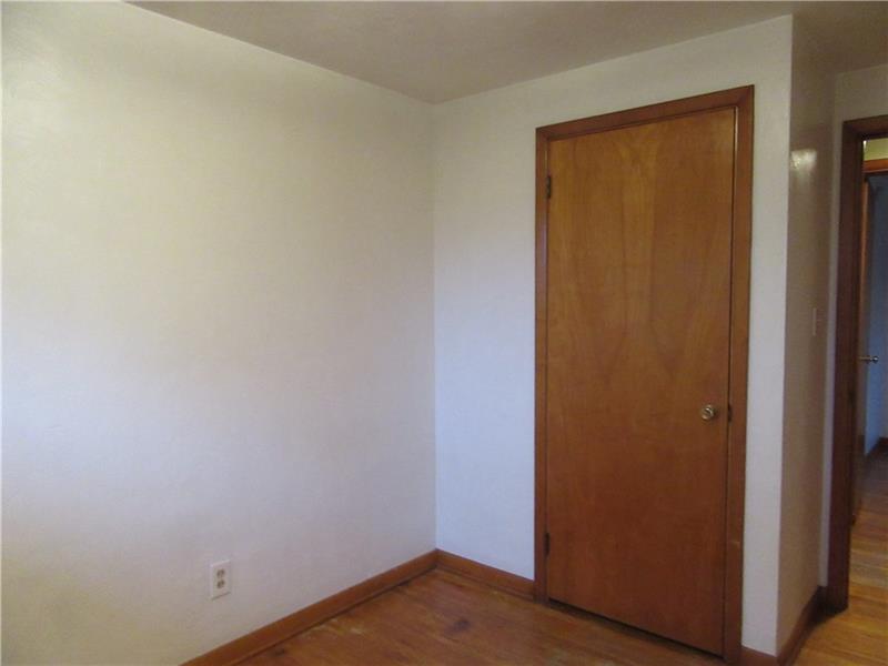 2295 Monroeville Road Monroeville, PA 15146 - Photo 13 of 17 Closet in Bedroom #3