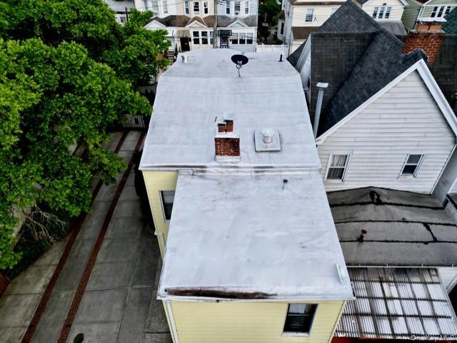 80-19 85th Road Queens, NY 11421 - Photo 4 of 27