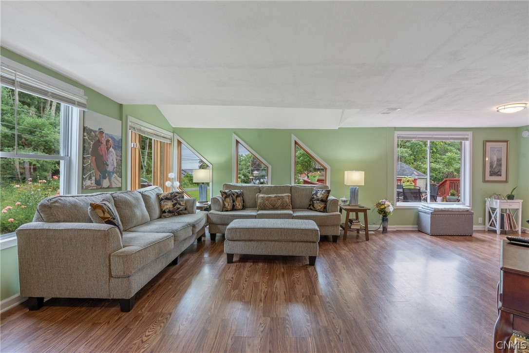 13 Kibbie Lake Road Constantia, NY 13044 - Photo 5 of 33 Gallery Image 5