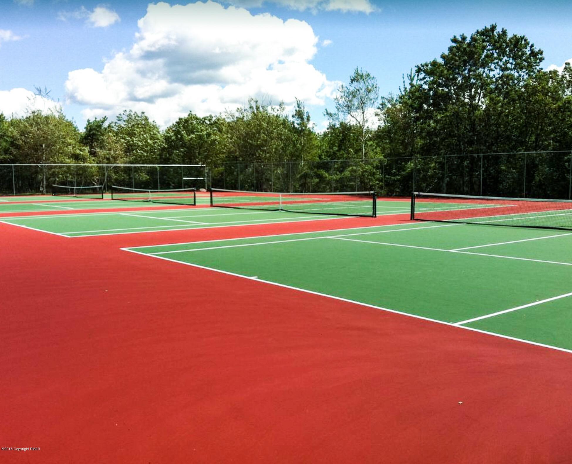 33 Sassafras Road Albrightsville, PA 18210 - Photo 36 of 36 a view of a tennis court