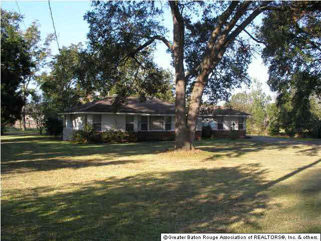 9277 Cal Road Baton Rouge, LA 70809 - Photo 3 of 12