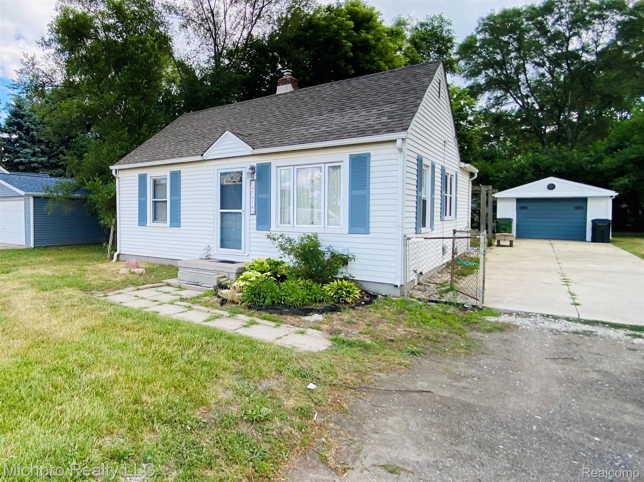 47474 Ryan Road Utica, MI 48317 - Photo 2 of 27 026F1268-4ECC-4A49-BF69-9A352683BB94.jpeg