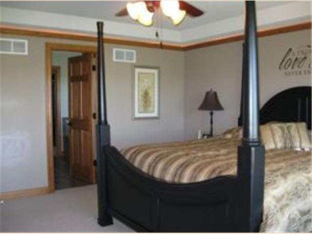 3205 Shelly Lane Northeast Rochester, MN 55906 - Photo 14 of 28 Gallery Image 14