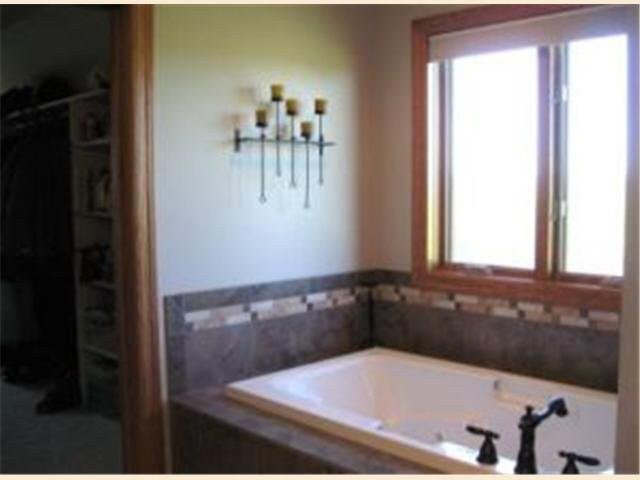 3205 Shelly Lane Northeast Rochester, MN 55906 - Photo 15 of 28 Gallery Image 15