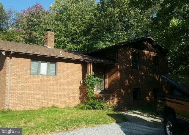 6028 Point Pleasant Road Baltimore, MD 21206 - Photo 1 of 17 Interior (General)