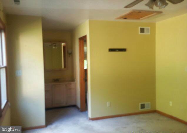 6028 Point Pleasant Road Baltimore, MD 21206 - Photo 3 of 17 Interior (General)