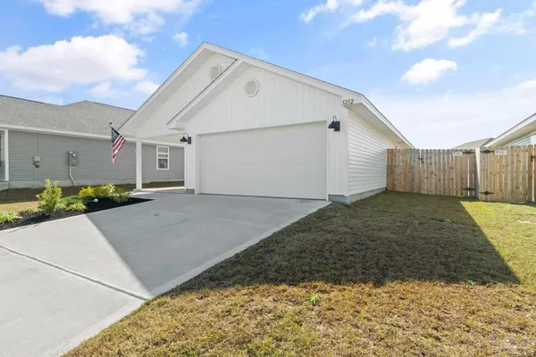 $294,000 | 5252 Peach Drive, Pace, FL 32571