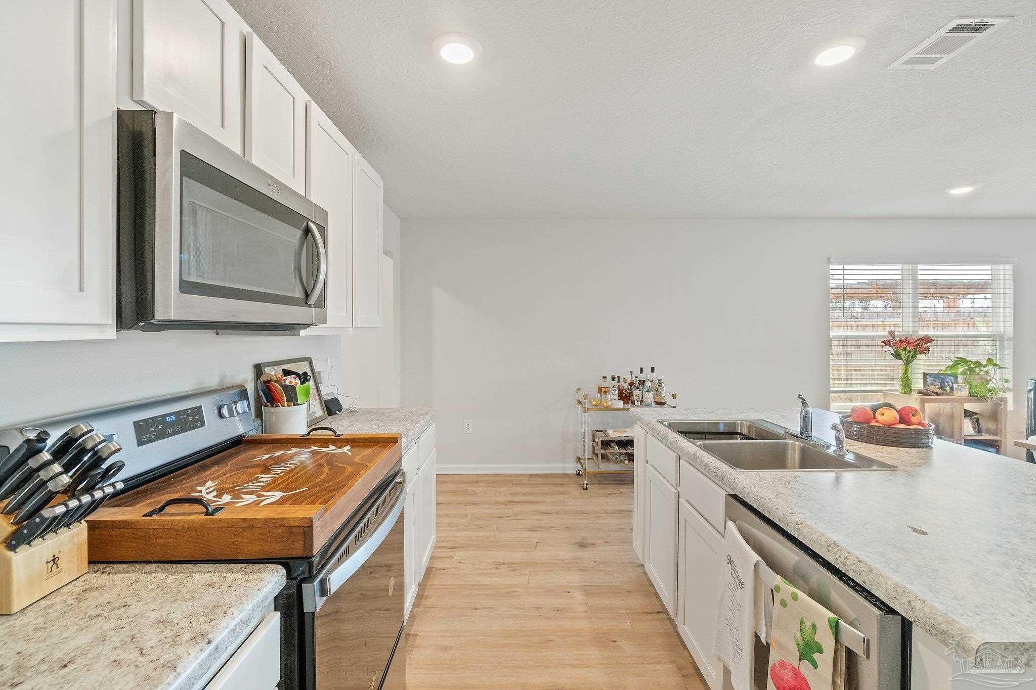 5252 Peach Drive Pace, FL 32571 - Photo 6 of 34