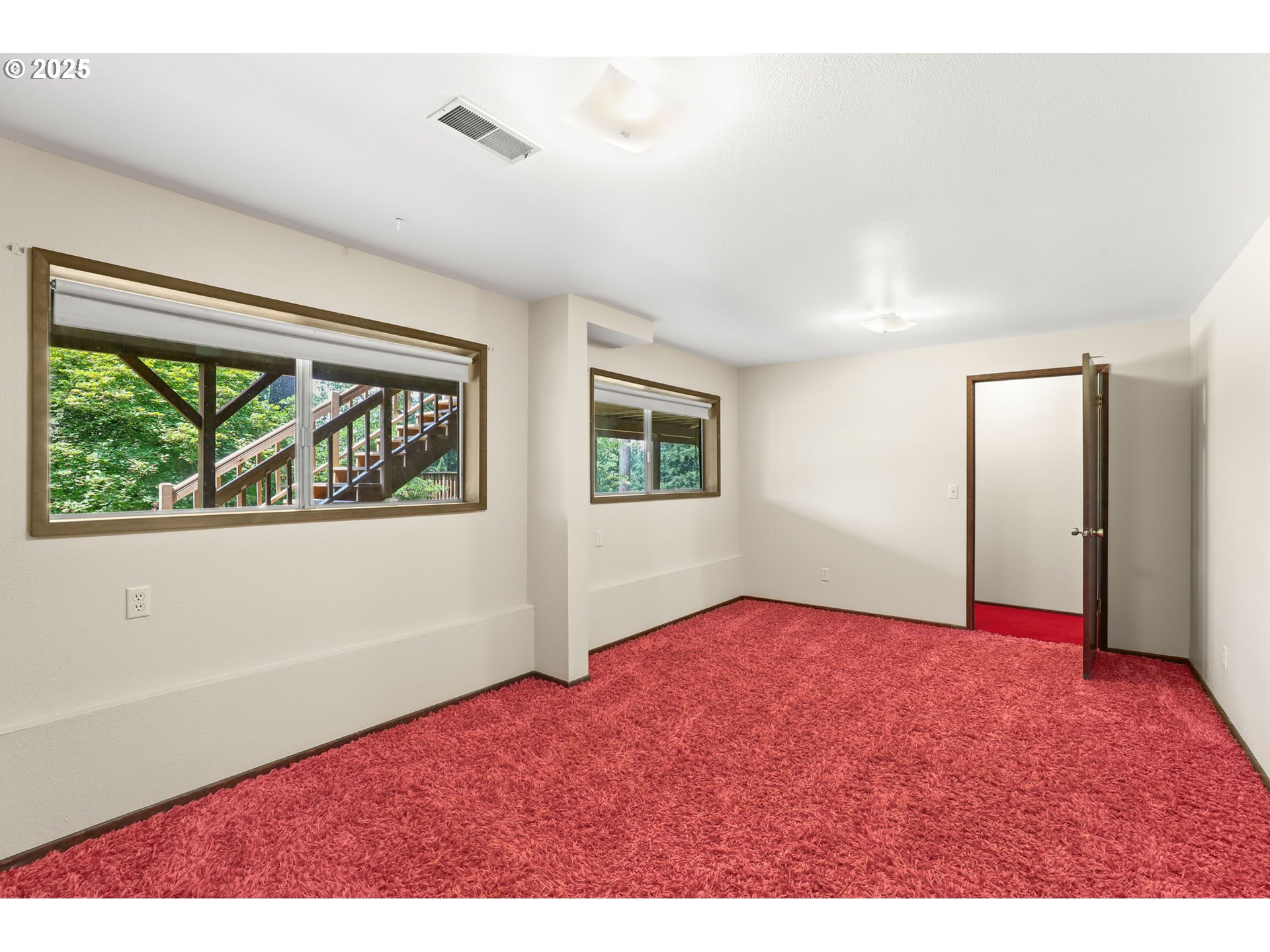 17501 Southeast Fosberg Road Boring, OR 97009 - Photo 18 of 48 a view of empty room with window