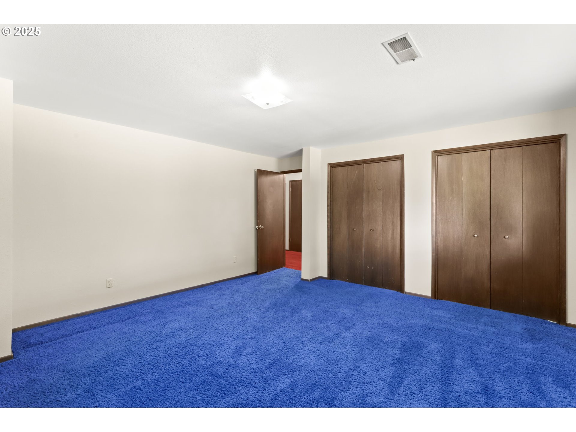 17501 Southeast Fosberg Road Boring, OR 97009 - Photo 20 of 48 a view of an empty room with wooden floor