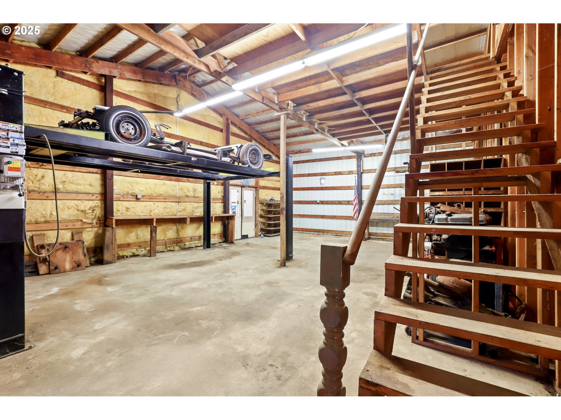 17501 Southeast Fosberg Road Boring, OR 97009 - Photo 35 of 48 a view of entryway with a front door