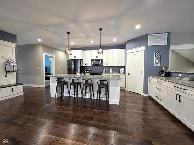 $950,000 | 4763 Nature Hills Lane, Martinsville, IN 46151