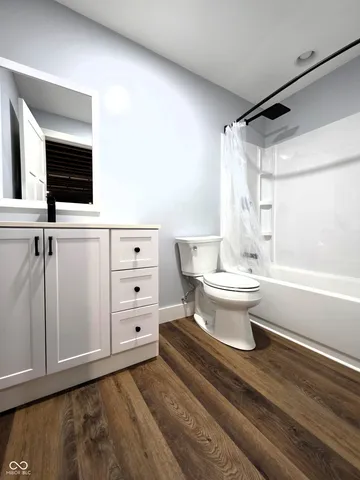 $950,000 | 4763 Nature Hills Lane, Martinsville, IN 46151