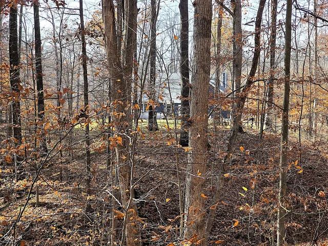 $950,000 | 4763 Nature Hills Lane, Martinsville, IN 46151