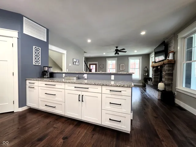 $950,000 | 4763 Nature Hills Lane, Martinsville, IN 46151