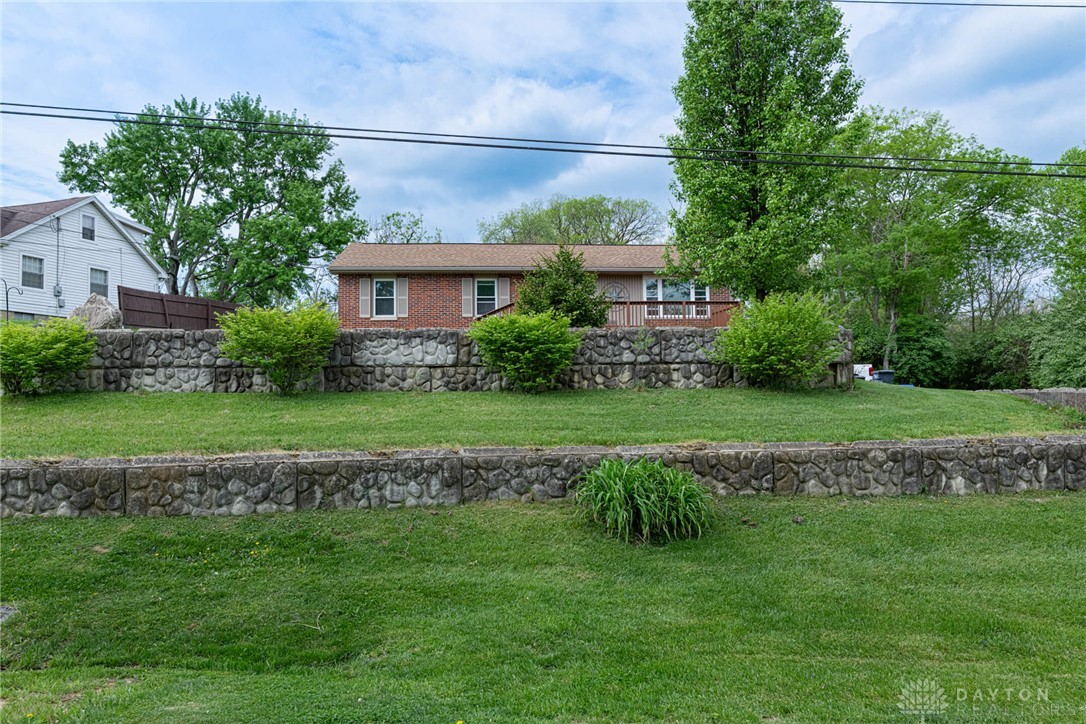 7057 Howard Road Franklin, OH 45005 - Photo 1 of 34 Gallery Image 1