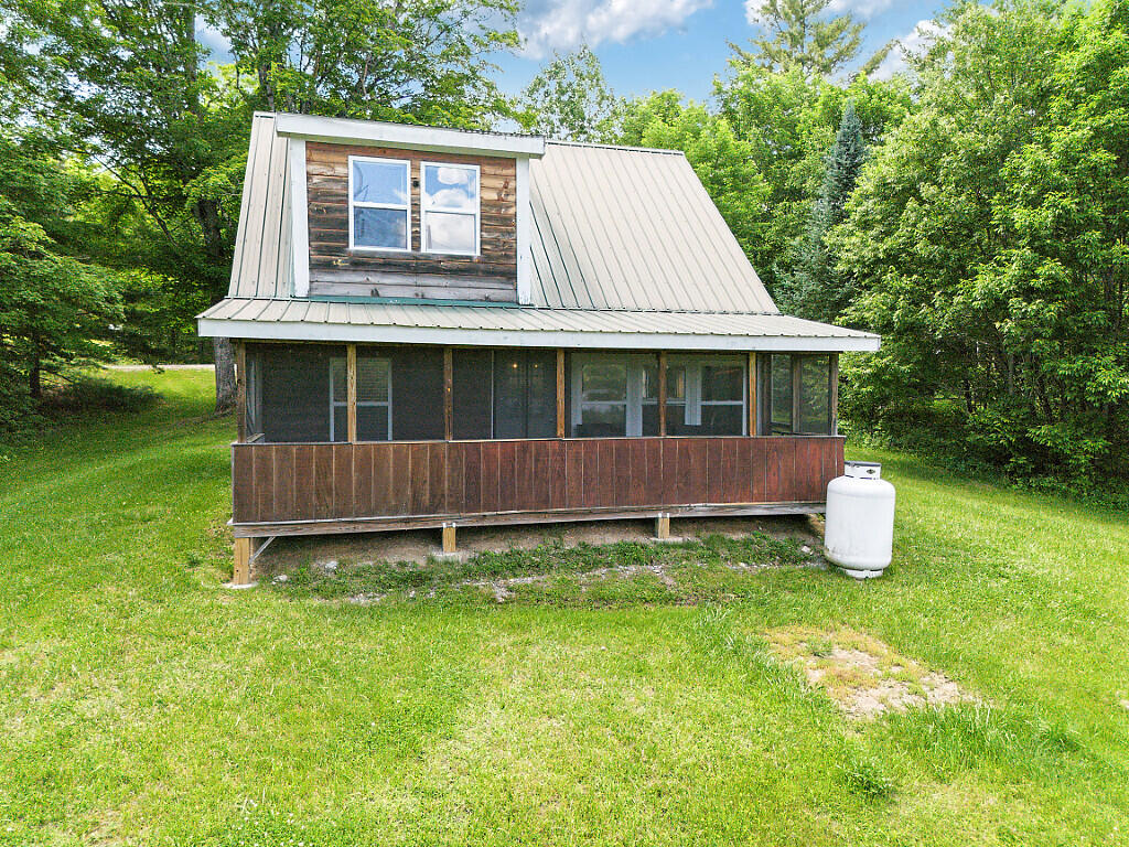 325 Molunkus Road Cornville, ME 04976 - Photo 5 of 44 Porch
