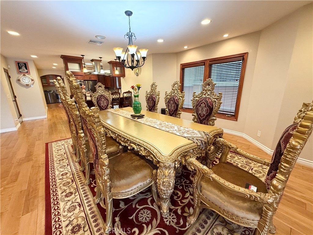 116 Termino Avenue Long Beach, CA 90803 - Photo 19 of 67 Dinning room