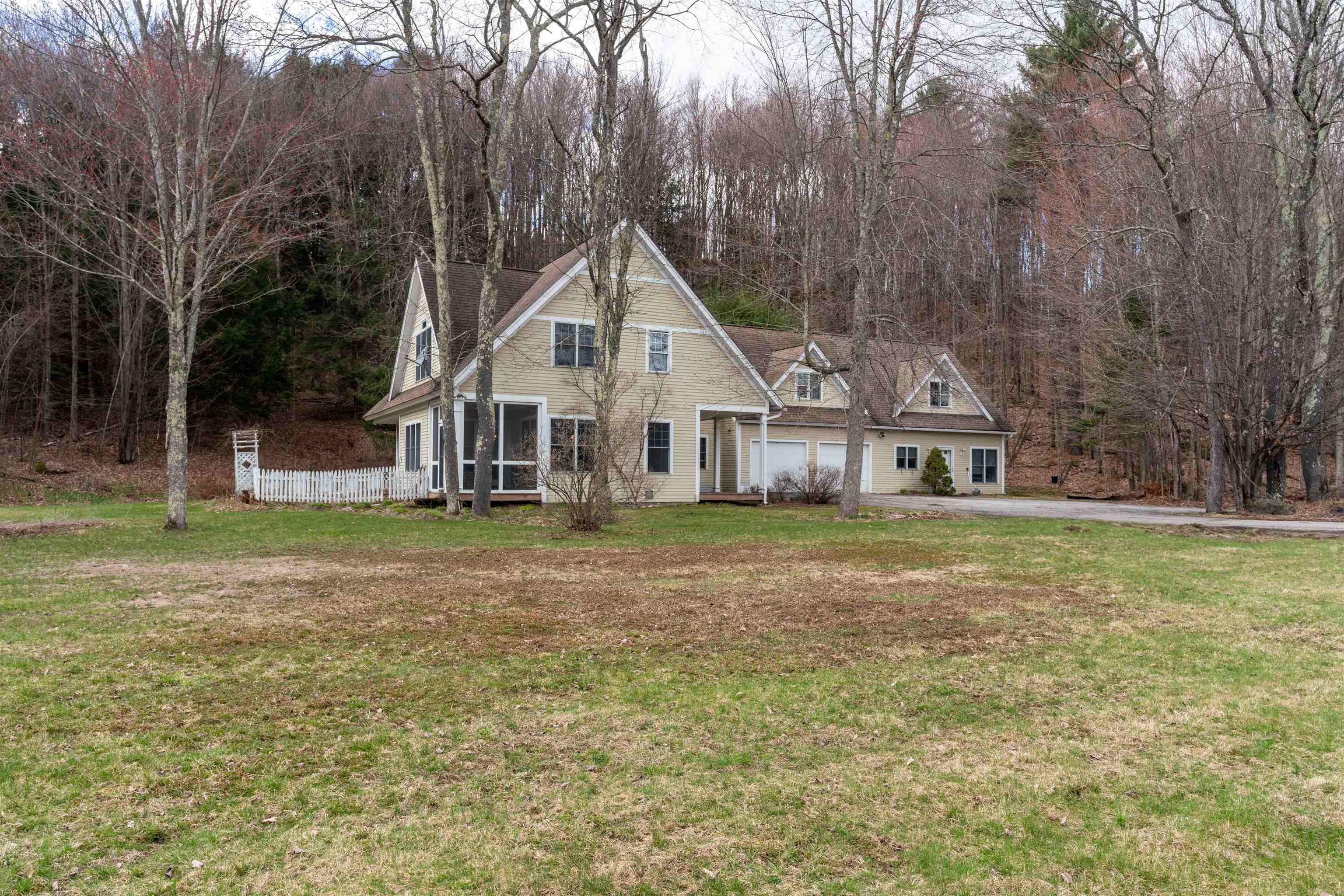 523 Little River Farm Road Stowe, VT 05672 - Photo 8 of 36 Gallery Image 8