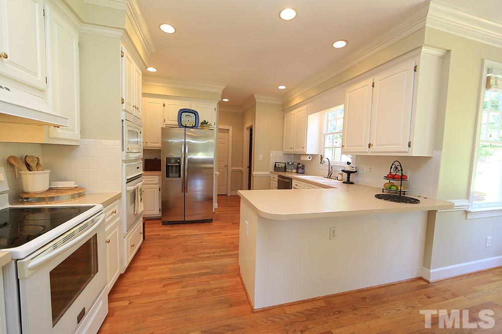 8 Bland Spring Place Durham, NC 27713 - Photo 4 of 23 Gallery Image 4